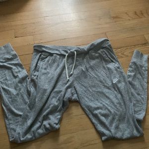Good condition womens grey Nike sweatpants